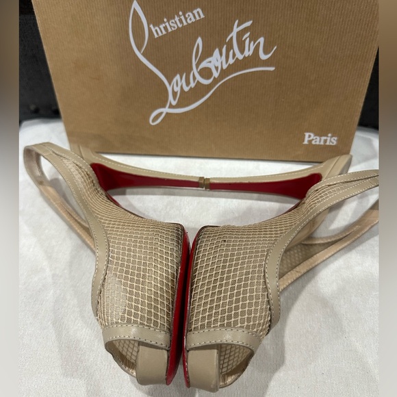 Christian Louboutin heels - Picture 4 of 15